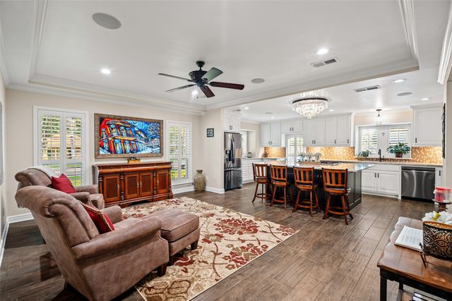 400 Hunters Ridge Circle, Coppell, TX 75019
