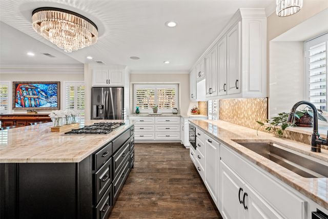 400 Hunters Ridge Circle, Coppell, TX 75019