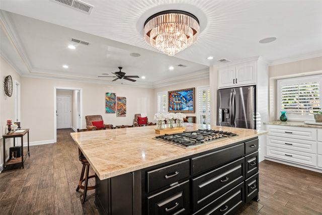 400 Hunters Ridge Circle, Coppell, TX 75019