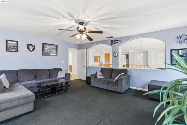 2076 Captalpa, Antioch, CA 94509