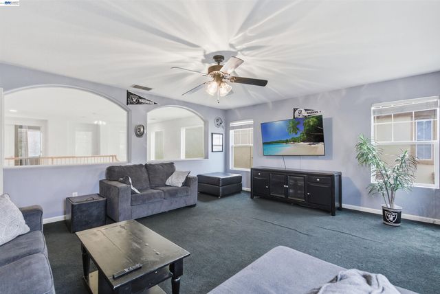 2076 Captalpa, Antioch, CA 94509