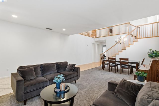 2076 Captalpa, Antioch, CA 94509