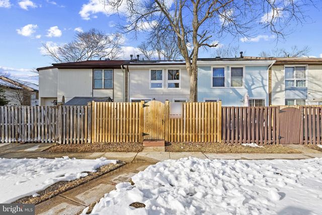 2004 CAMBRIDGE DR, Crofton, MD 21114