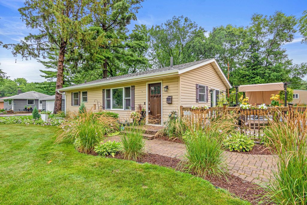 11031 Upton Avenue S, Bloomington, MN 55431