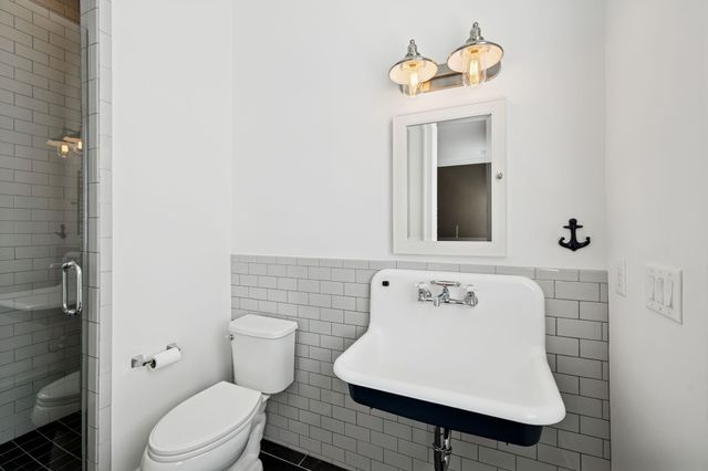 1542 Amesbury Ln, Franklin, TN 37069