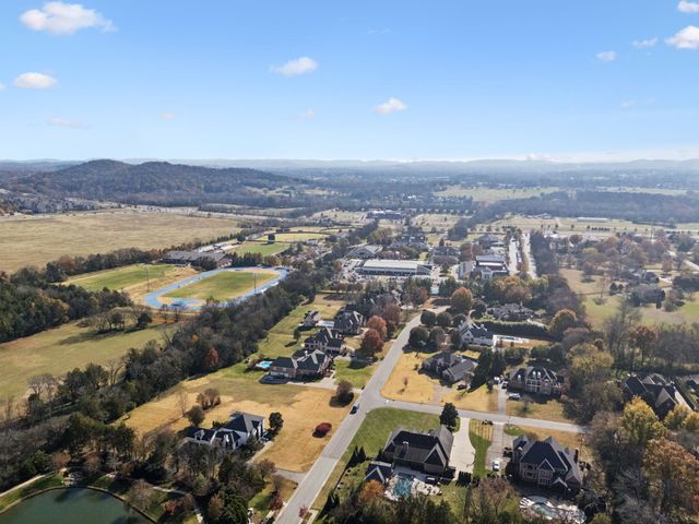 1542 Amesbury Ln, Franklin, TN 37069