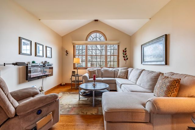 12751 Goldenrod Place, St. John, IN 46373