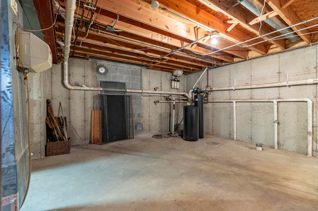 12751 Goldenrod Place, St. John, IN 46373