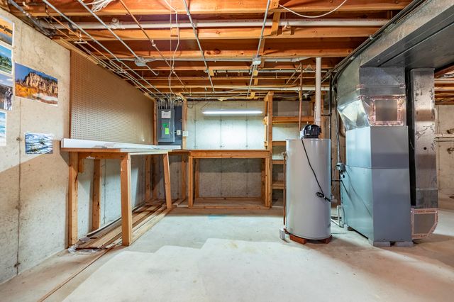 12751 Goldenrod Place, St. John, IN 46373