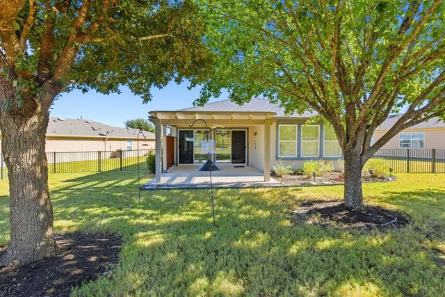 537 Salt Creek LN, Georgetown, TX 78633