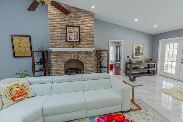 8809 EAGLE WATCH DRIVE, Riverview, FL 33578