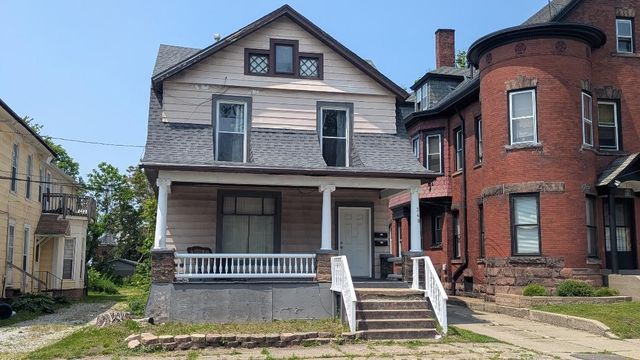 348 W 9TH Street, Erie, PA 16502