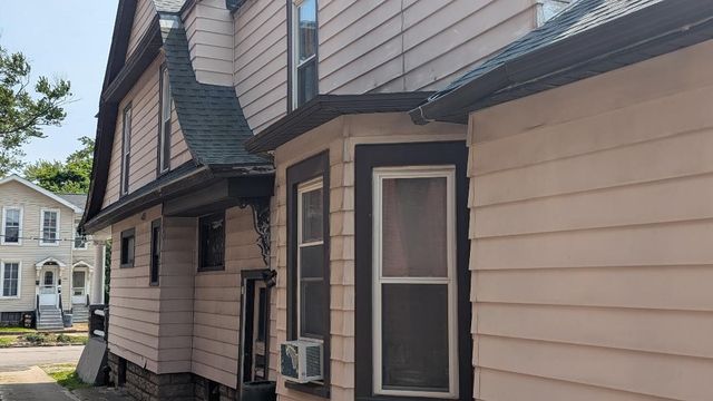 348 W 9TH Street, Erie, PA 16502