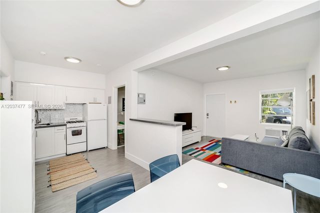 770 NE 123rd Street 24, North Miami, FL 33161