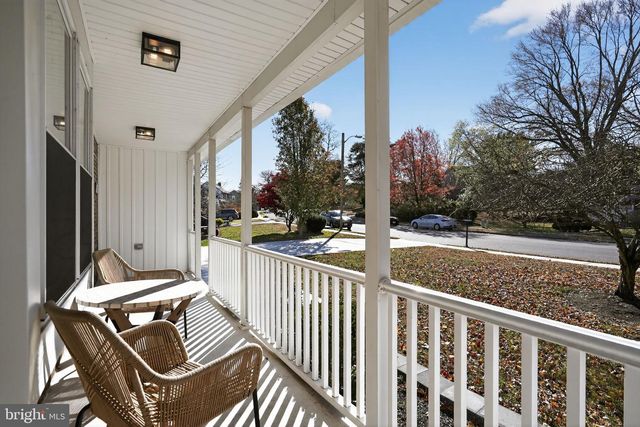 1755 CONGRESS DR, Blackwood, NJ 08012