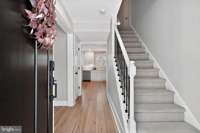 1755 CONGRESS DR, Blackwood, NJ 08012