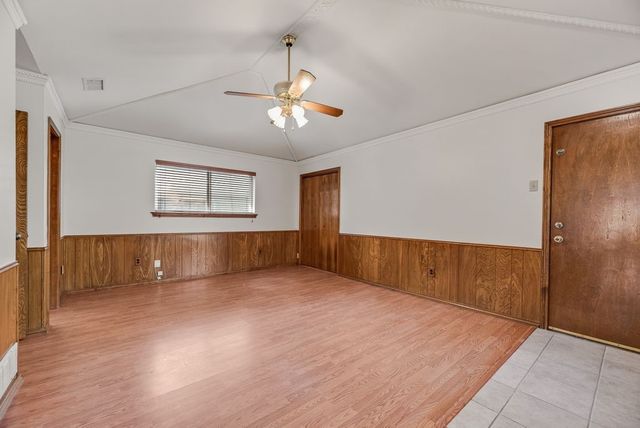 6943 Mill Falls Drive, Dallas, TX 75248