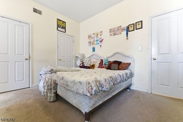 44 Prospect St, East Orange City, NJ 07017