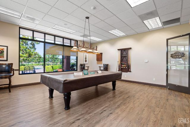 2401 Snowdrop Drive, Bakersfield, CA 93311