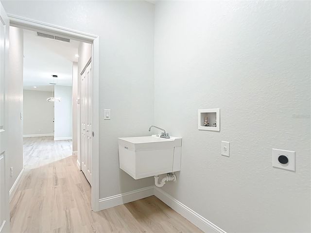 6231 ROWE STREET, Englewood, FL 34224