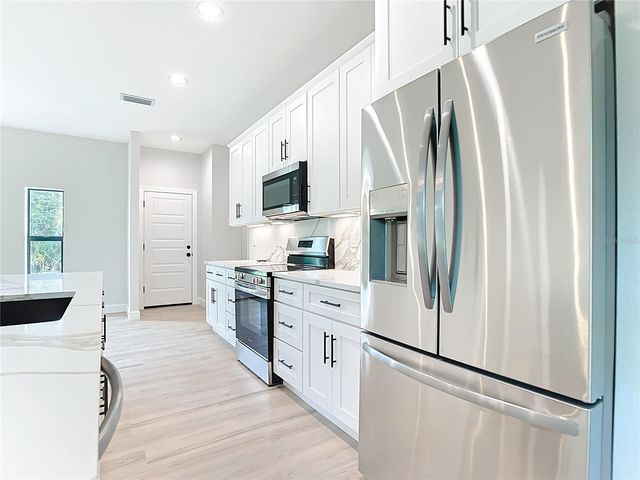 6231 ROWE STREET, Englewood, FL 34224