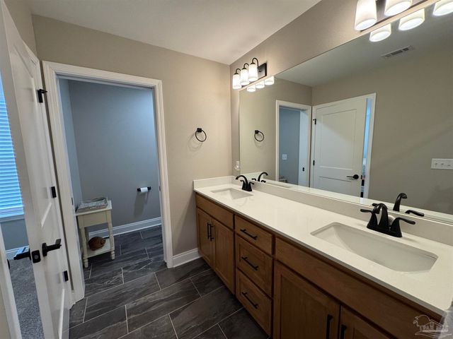 2360 Trudy Ln, Jay, FL 32565