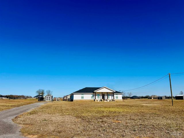 2360 Trudy Ln, Jay, FL 32565