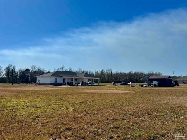 2360 Trudy Ln, Jay, FL 32565