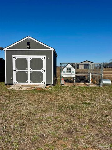 2360 Trudy Ln, Jay, FL 32565