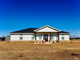 2360 Trudy Ln, Jay, FL 32565