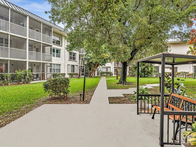4025 N Federal 121C, Oakland Park, FL 33308