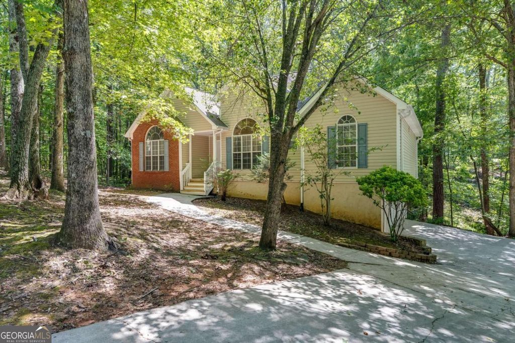 2219 Harper Drive, Villa Rica, GA 30180