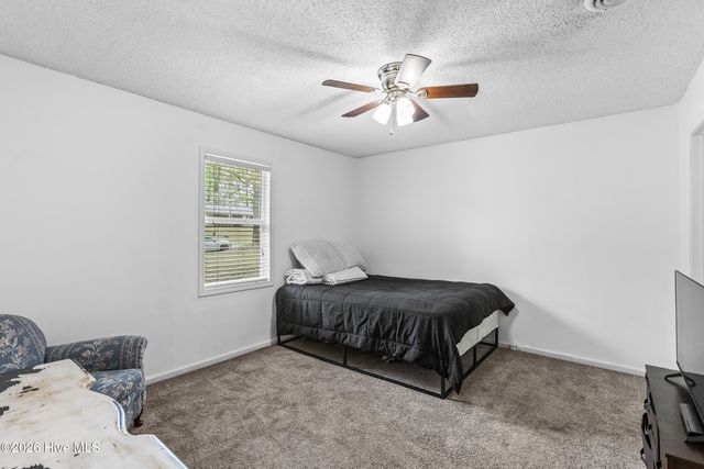 207 Winter Place, Jacksonville, NC 28540