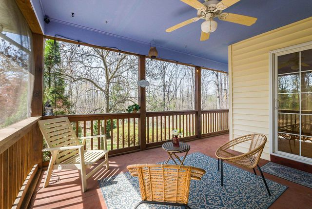 553 HIDDEN VALLEYS RD, Palmyra, VA 22963