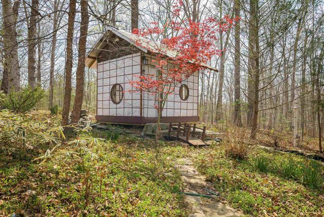 553 HIDDEN VALLEYS RD, Palmyra, VA 22963
