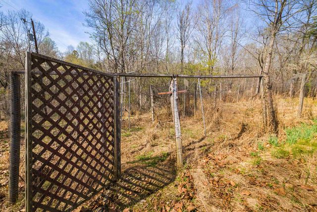 553 HIDDEN VALLEYS RD, Palmyra, VA 22963