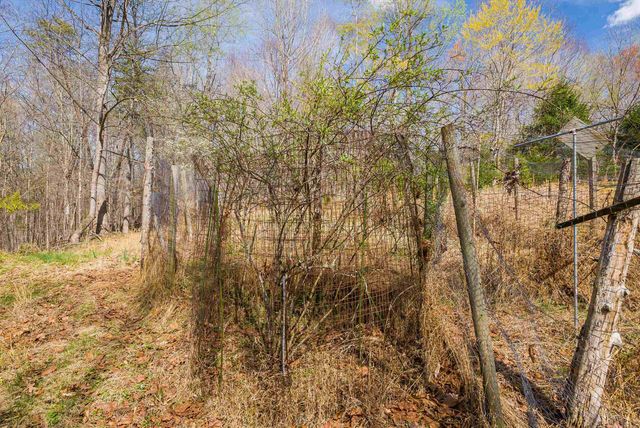 553 HIDDEN VALLEYS RD, Palmyra, VA 22963