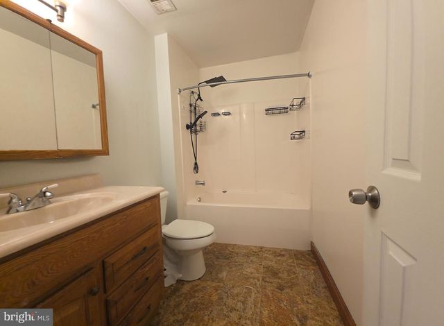 3355 JONATHAN CT, Waldorf, MD 20602