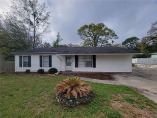 2304 NE 38TH STREET, Ocala, FL 34479