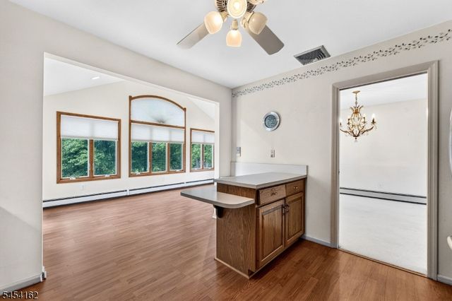 105 VICTORIA DRIVE, Clark Twp., NJ 07066