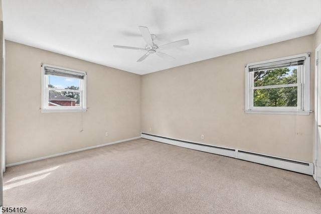 105 VICTORIA DRIVE, Clark Twp., NJ 07066