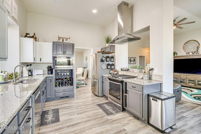 4675 Firtree Lane, Sparks, NV 89436