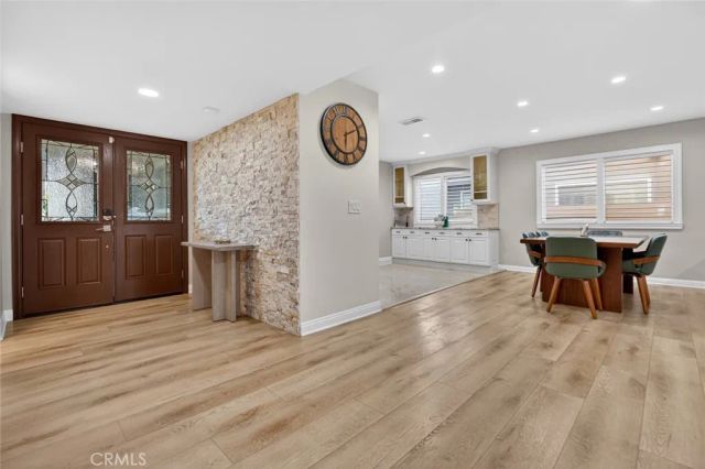 16751 Londelius, Northridge, CA 91343