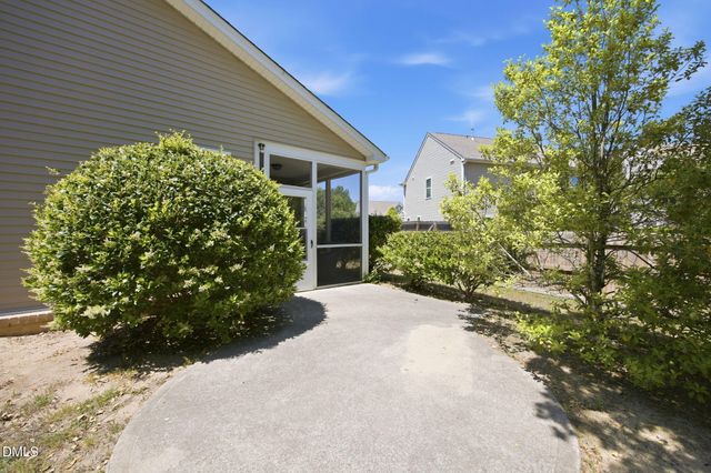 1510 Sunday Silence Drive, Knightdale, NC 27545