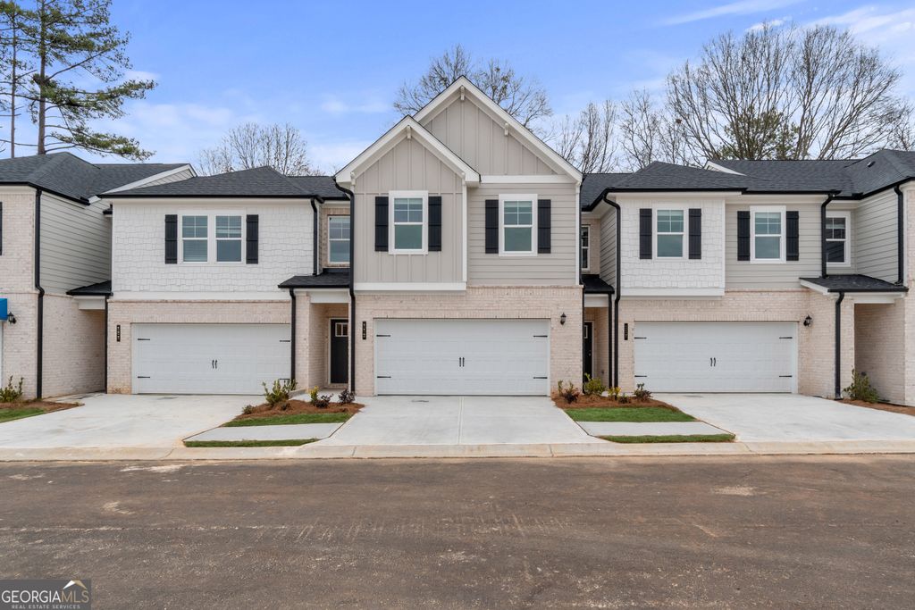664 Treasure Drive 108, Stockbridge, GA 30281