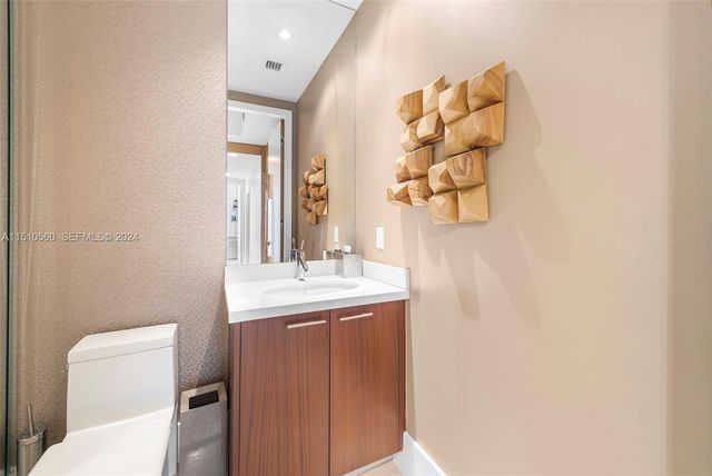 15901 Collins Avenue 2801, Sunny Isles Beach, FL 33160