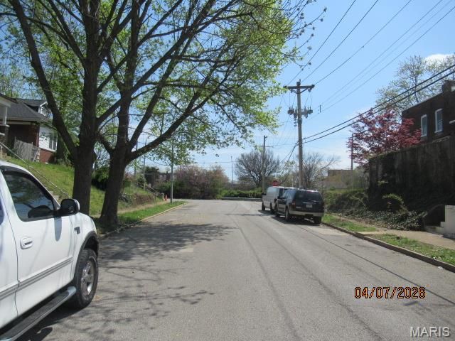 311 Eichelberger Street, St Louis, MO 63111