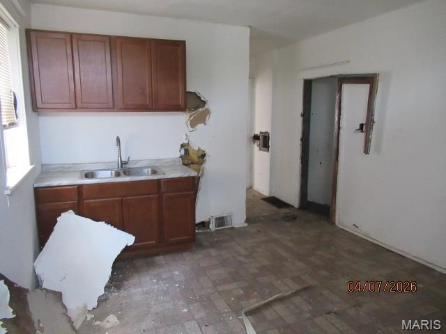 311 Eichelberger Street, St Louis, MO 63111