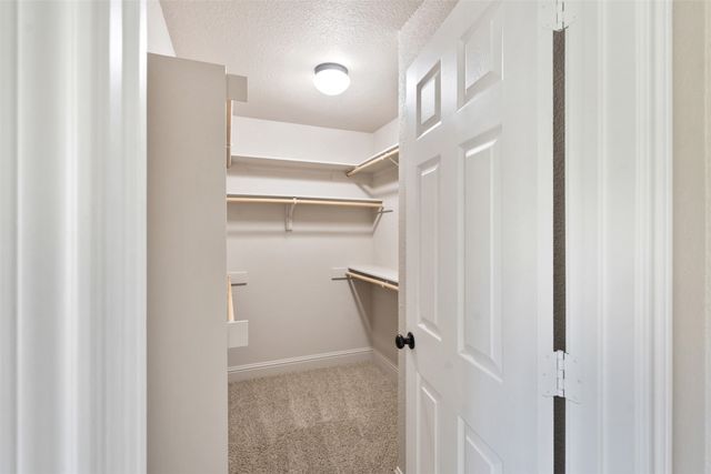 125 Meadow Heath Drive, Gun Barrel City, TX 75156