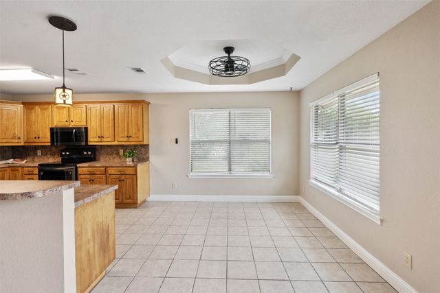 125 Meadow Heath Drive, Gun Barrel City, TX 75156